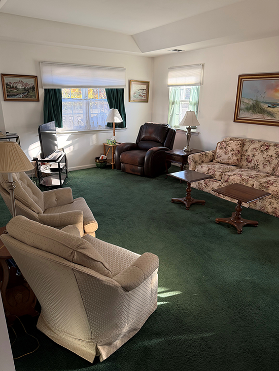 604 Aerie Way, Eagles Walk, East Quogue - Living Room